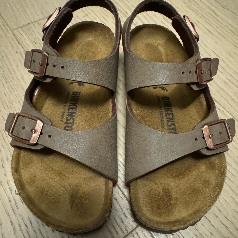Birkenstock kids size 10/27 brown leather.